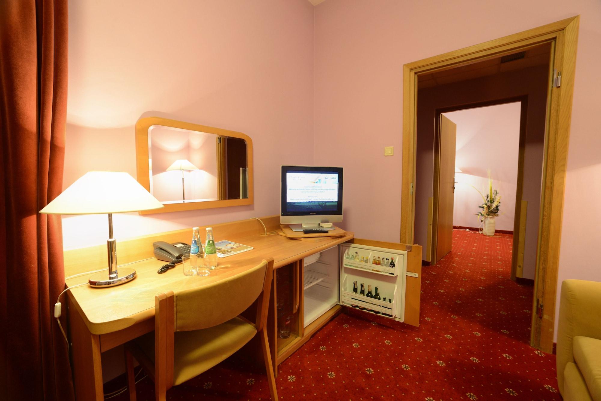 Hotel Orient Krakow Bagian luar foto