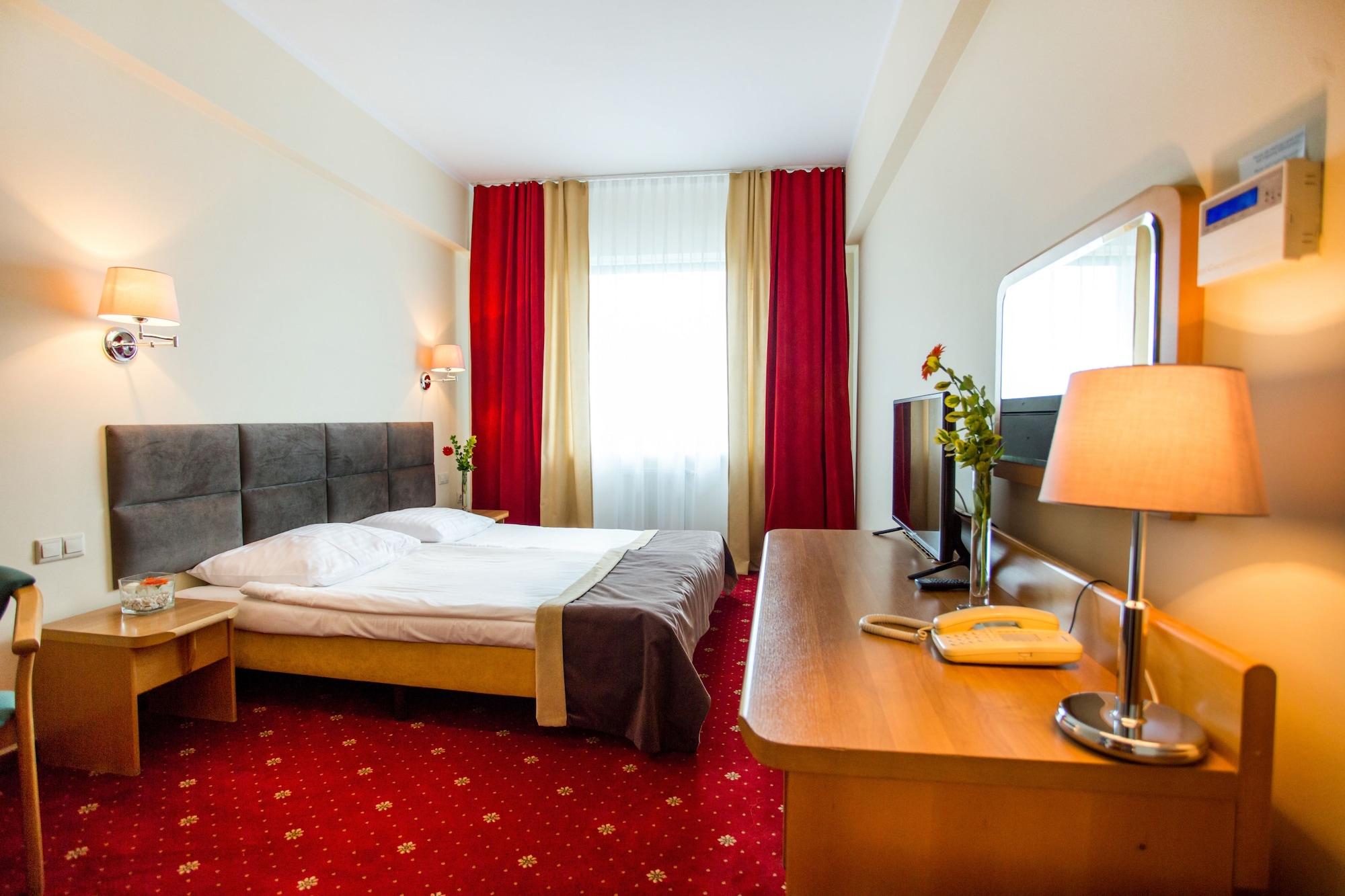 Hotel Orient Krakow Bagian luar foto