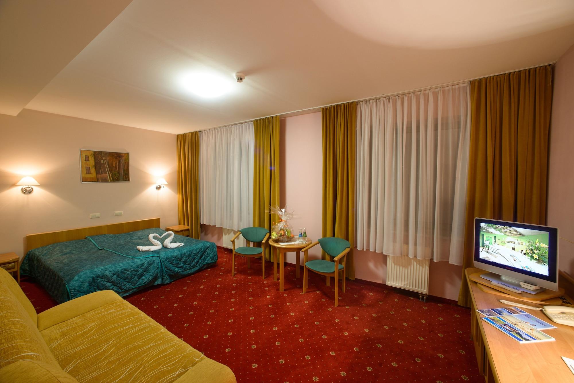 Hotel Orient Krakow Bagian luar foto