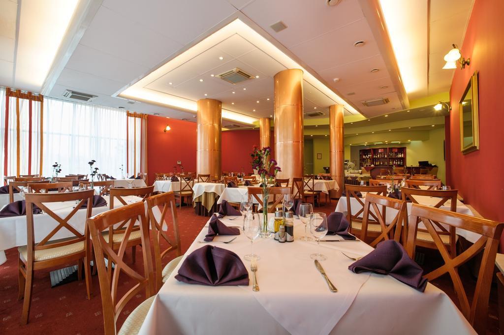 Hotel Orient Krakow Bagian luar foto