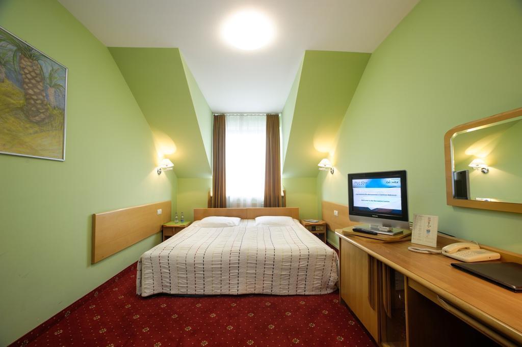 Hotel Orient Krakow Bagian luar foto