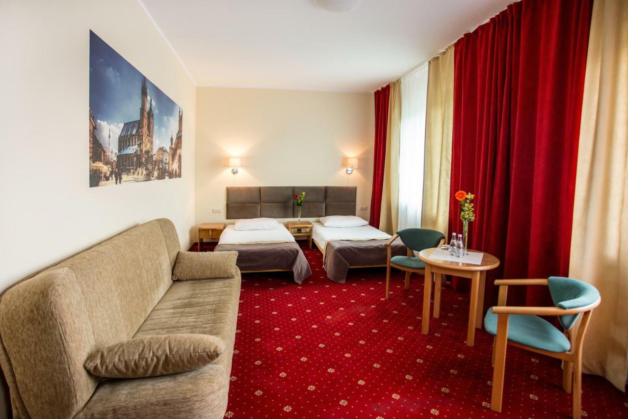 Hotel Orient Krakow Bagian luar foto