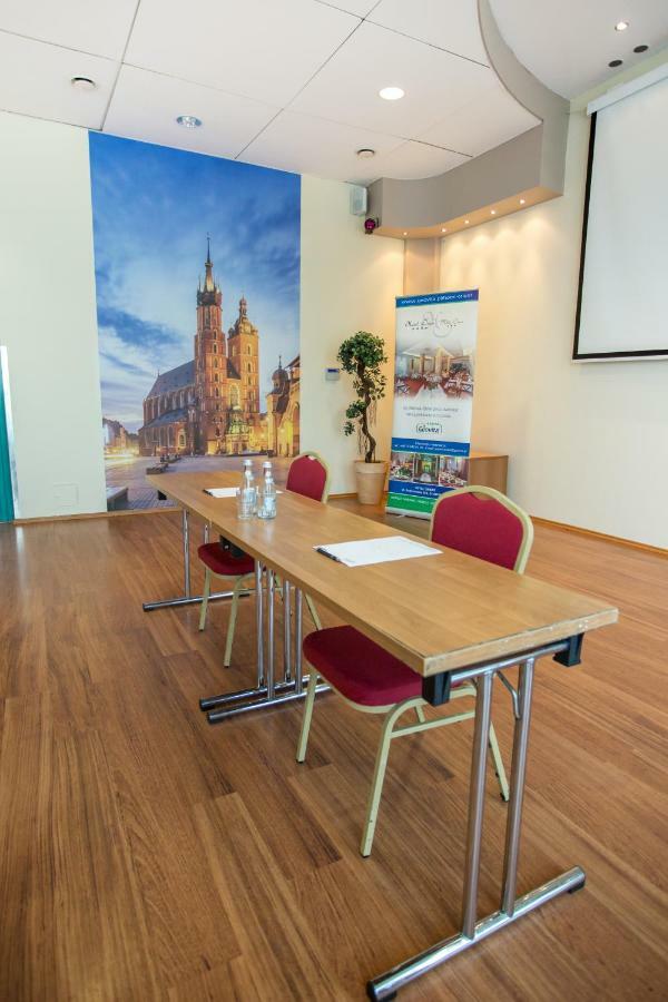 Hotel Orient Krakow Bagian luar foto