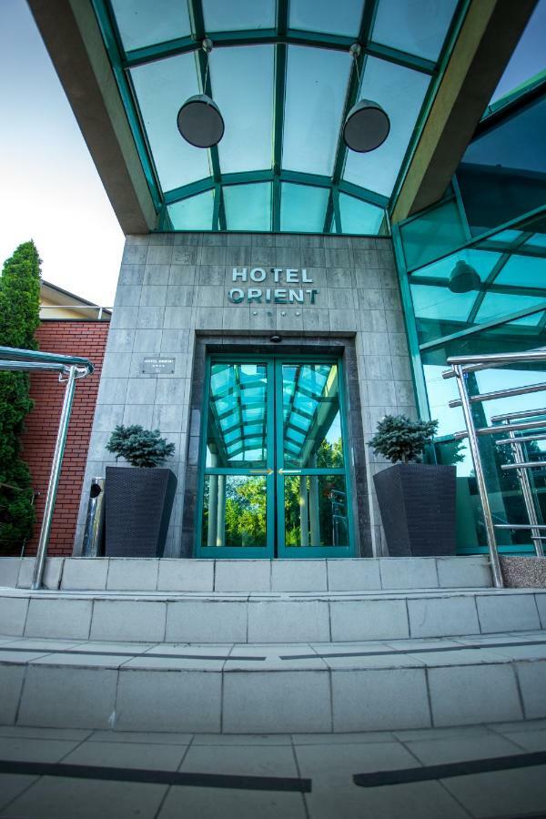 Hotel Orient Krakow Bagian luar foto