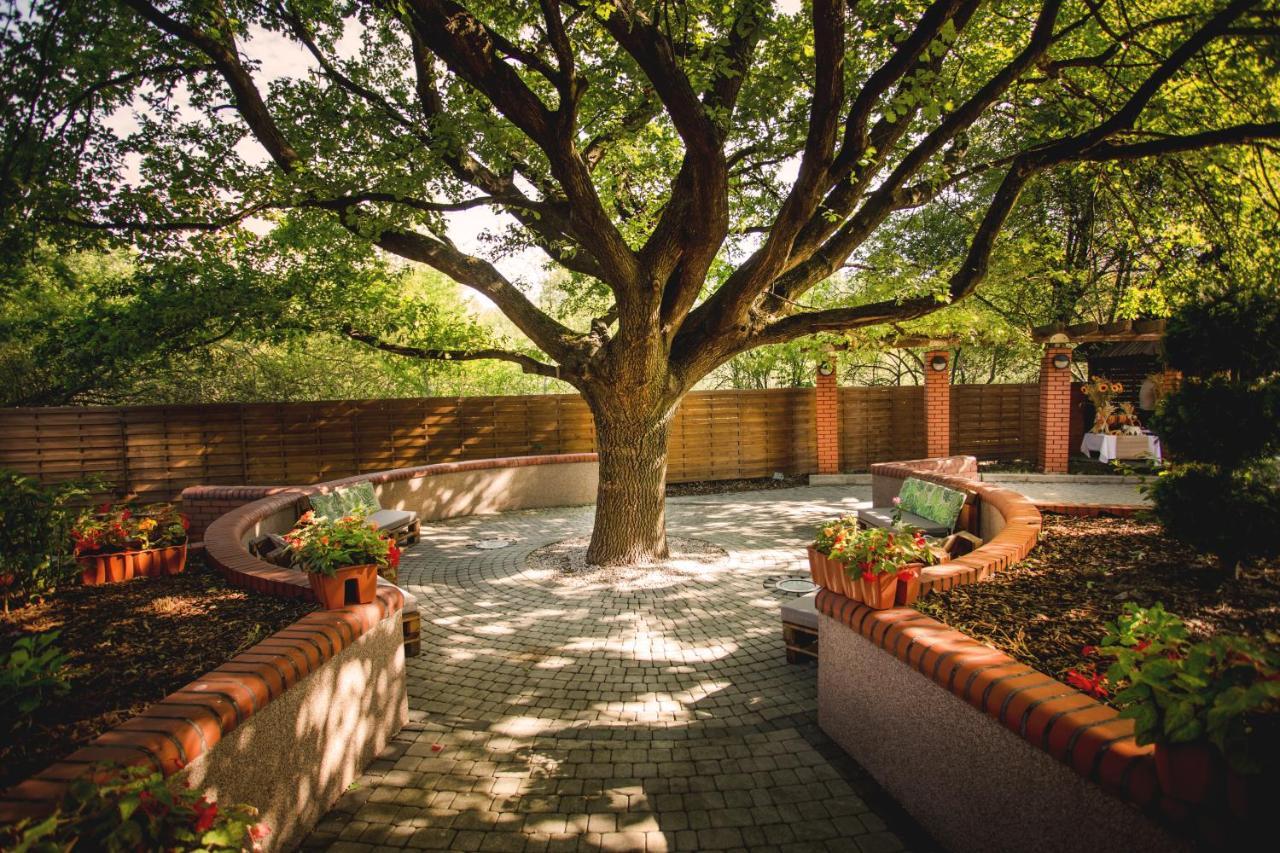 Hotel Orient Krakow Bagian luar foto